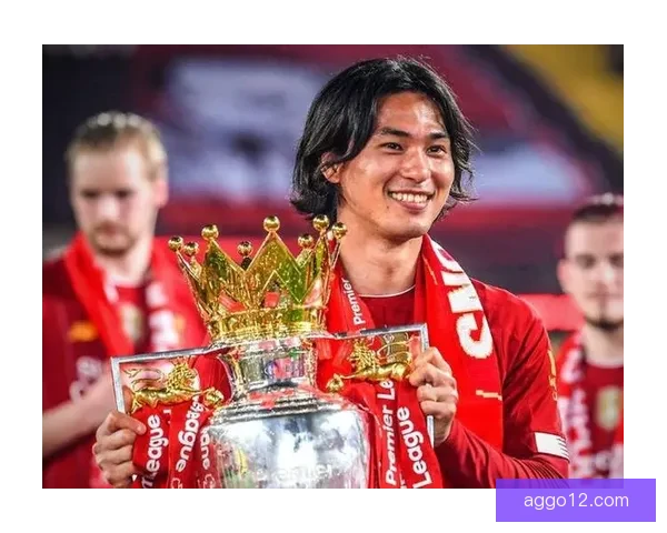 南野拓实被批只会打利物浦招牌装腔作势才是真正最丢人的表现